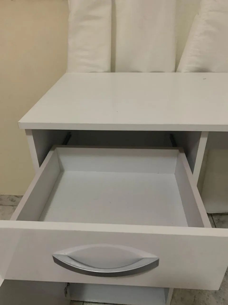 Vendo escrivaninha - Foto 4