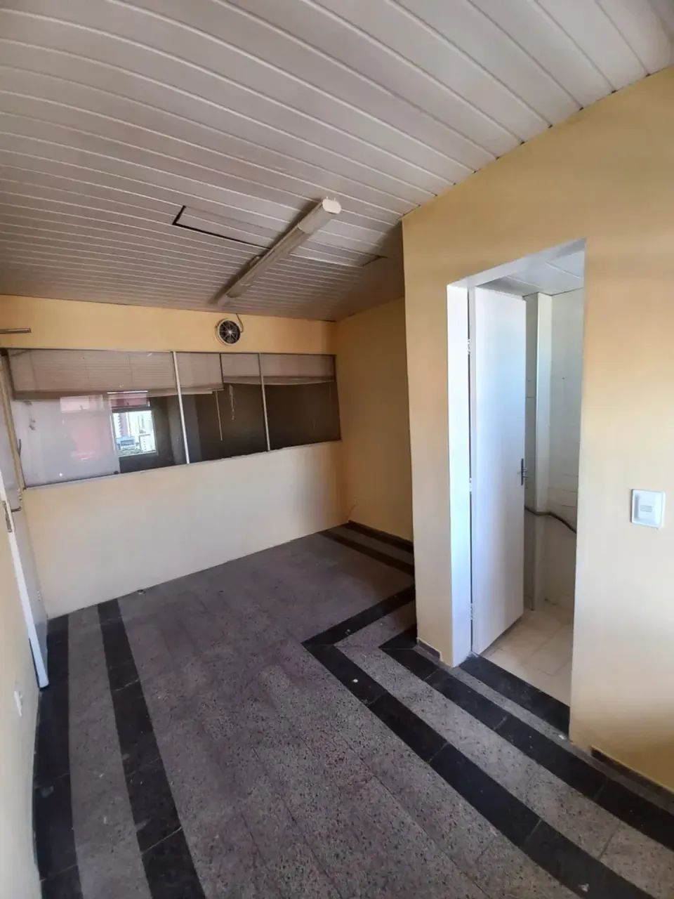 Sala Comercial no 12º Andar do Edifício Nordeste Center  Av. Antônio Sales - Foto 2