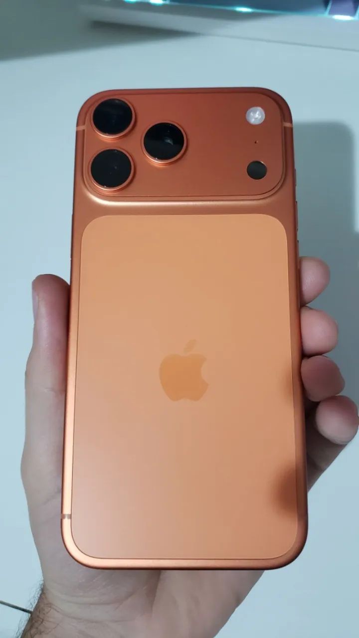 Iphone 17 Pro Max 256gb Cosmic Orange Novo - Foto 2
