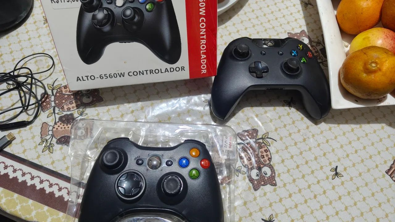 2 Controle de vídeo game joystick compatível com  Xbox 360 - Foto 5