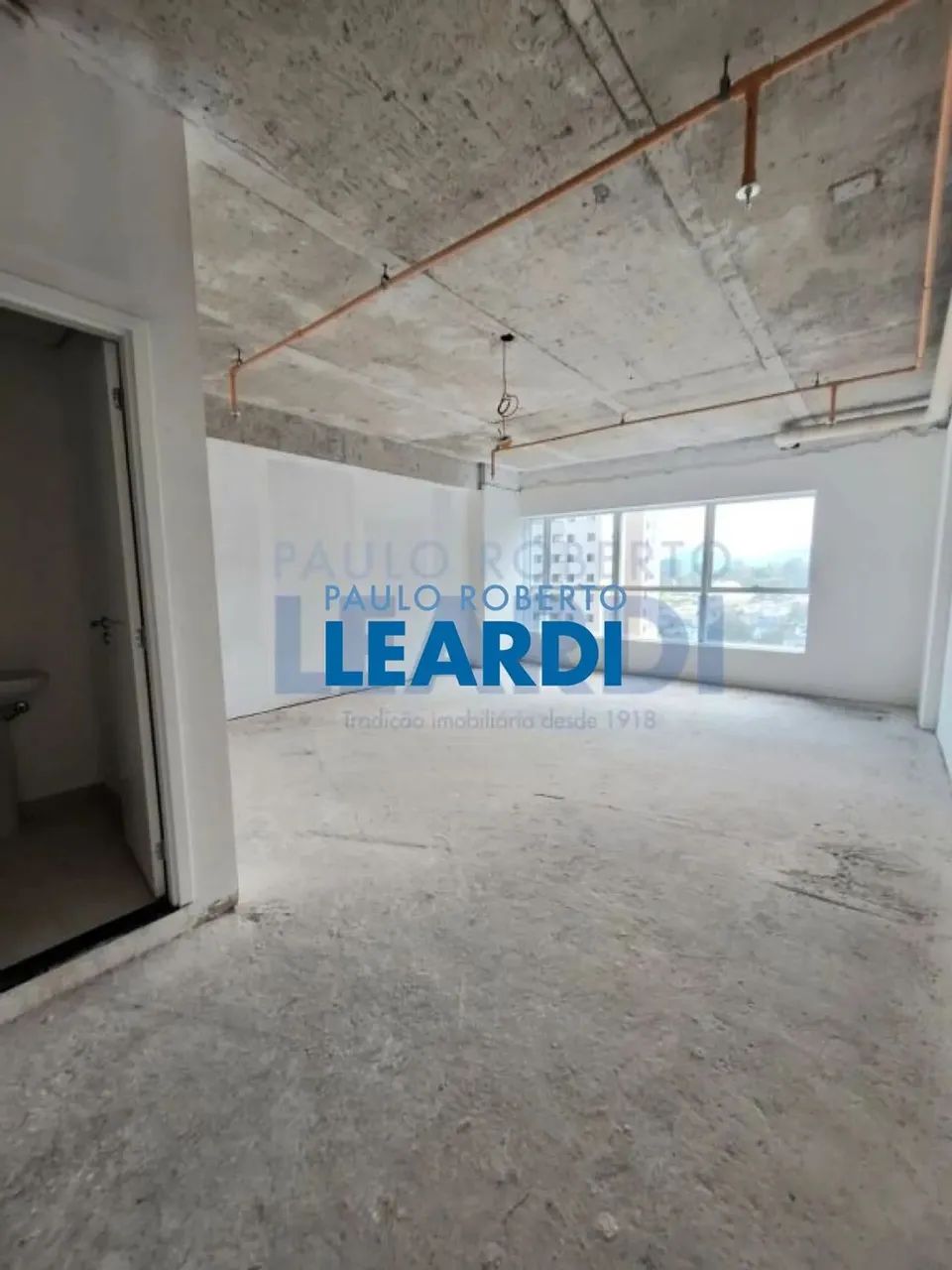 CONJ. COMERCIAL - EMPRESARIAL 18 DO FORTE - SP