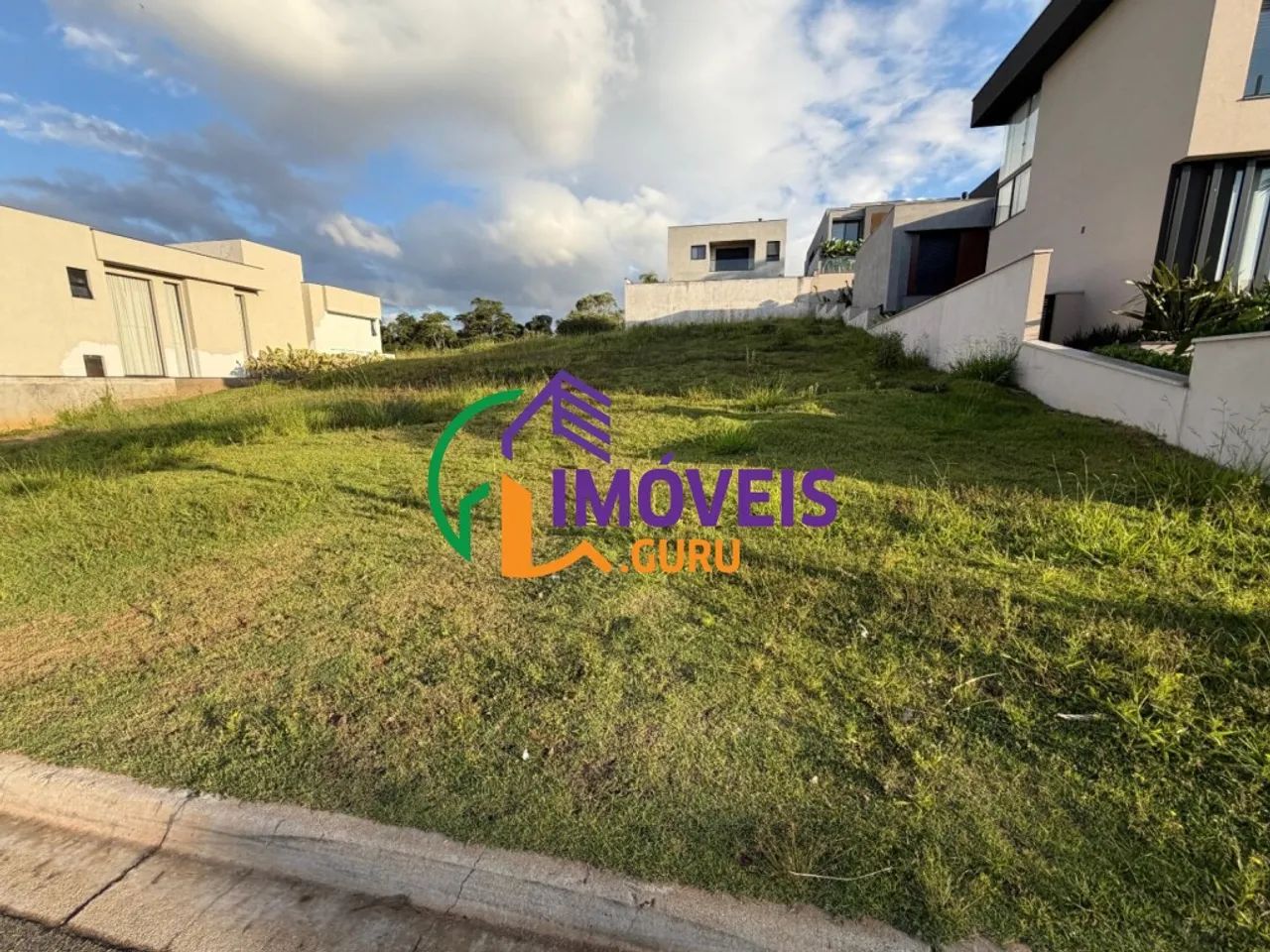 TERRENO EM CONDOMÍNIO - ALPHAVILLE - SP