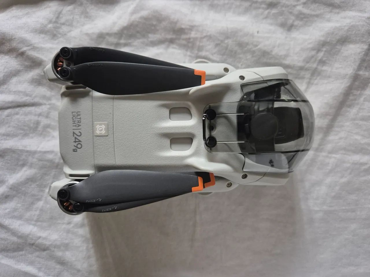DJI MINI 3 FLY MORE COMBO! - Foto 5