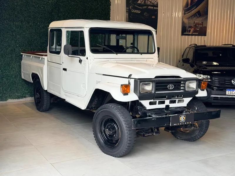 Toyota Band.Picape CD 2P Chassi Longo Diesel 1994
