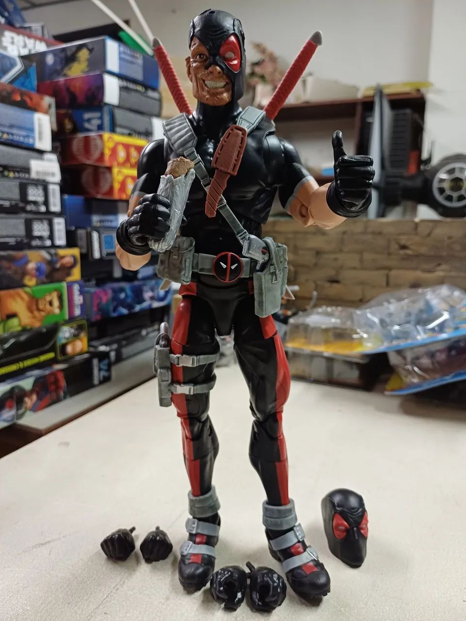 Deadpool variante Marvel Legends 12 polegadas 30 cm