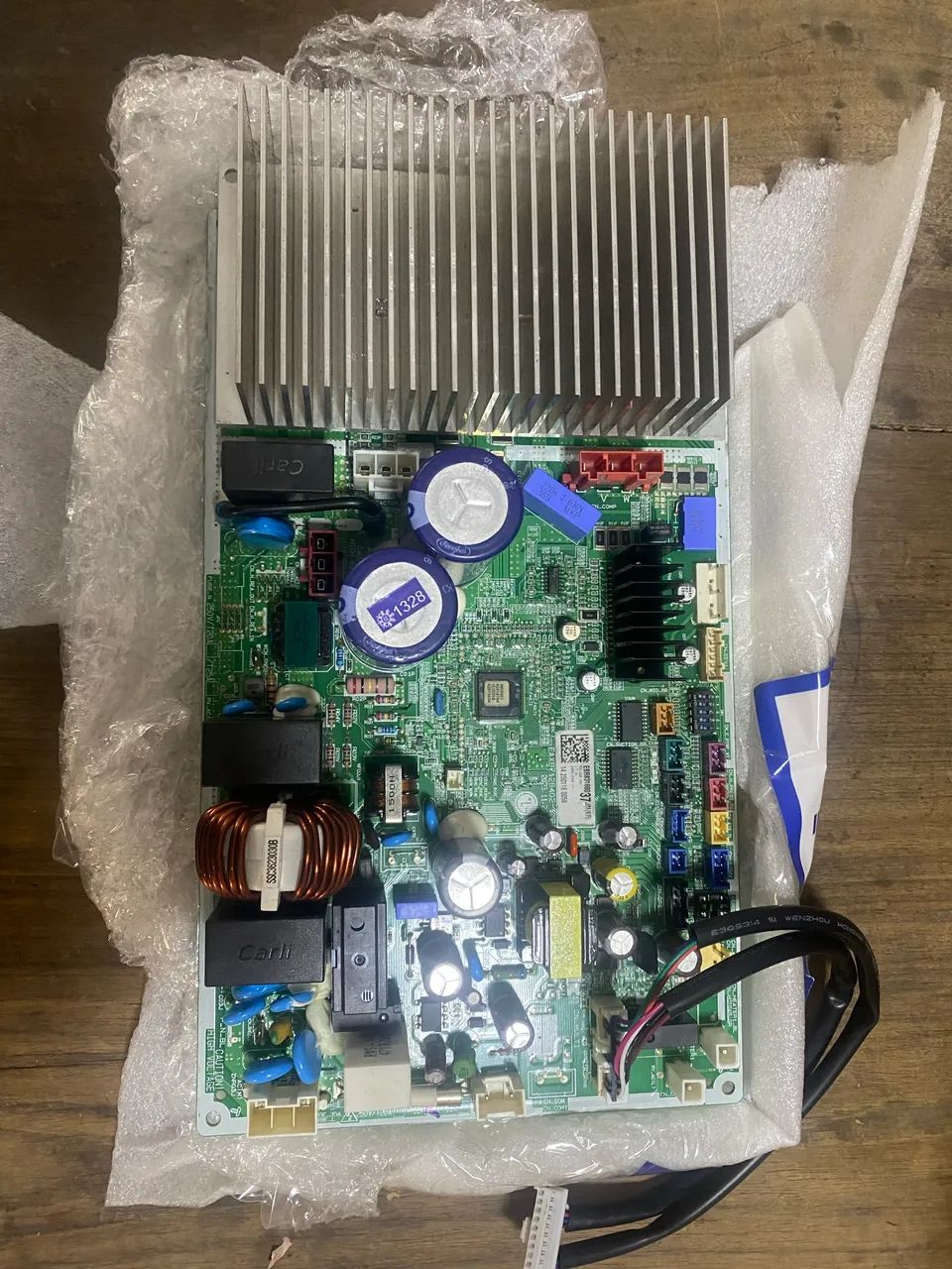 Placa eletrônica - Midea 24 mil btus. - Foto 2