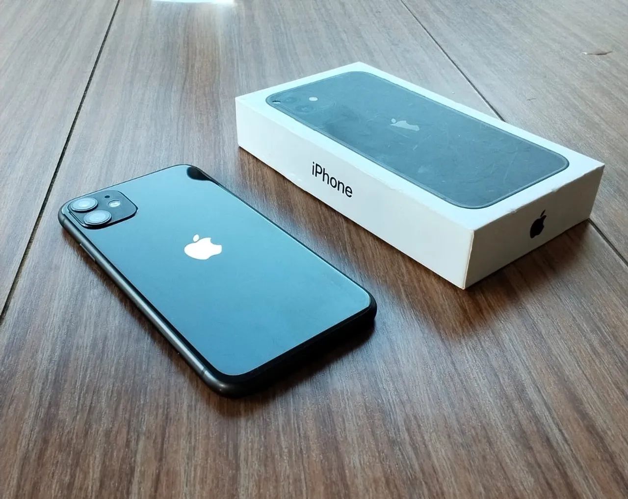 iPhone 11 64gb preto - Foto 2