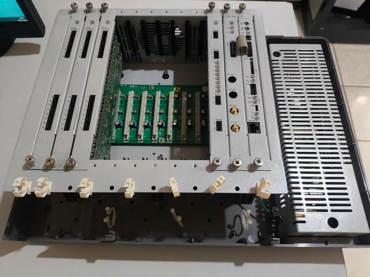 Central PABX Impacta 220 Intelbras