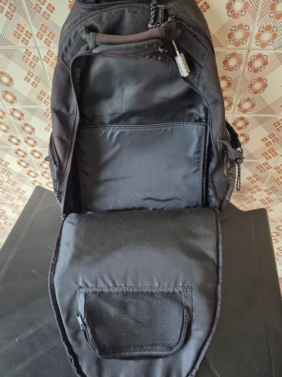 Mochila com carrinho Targus - Foto 4