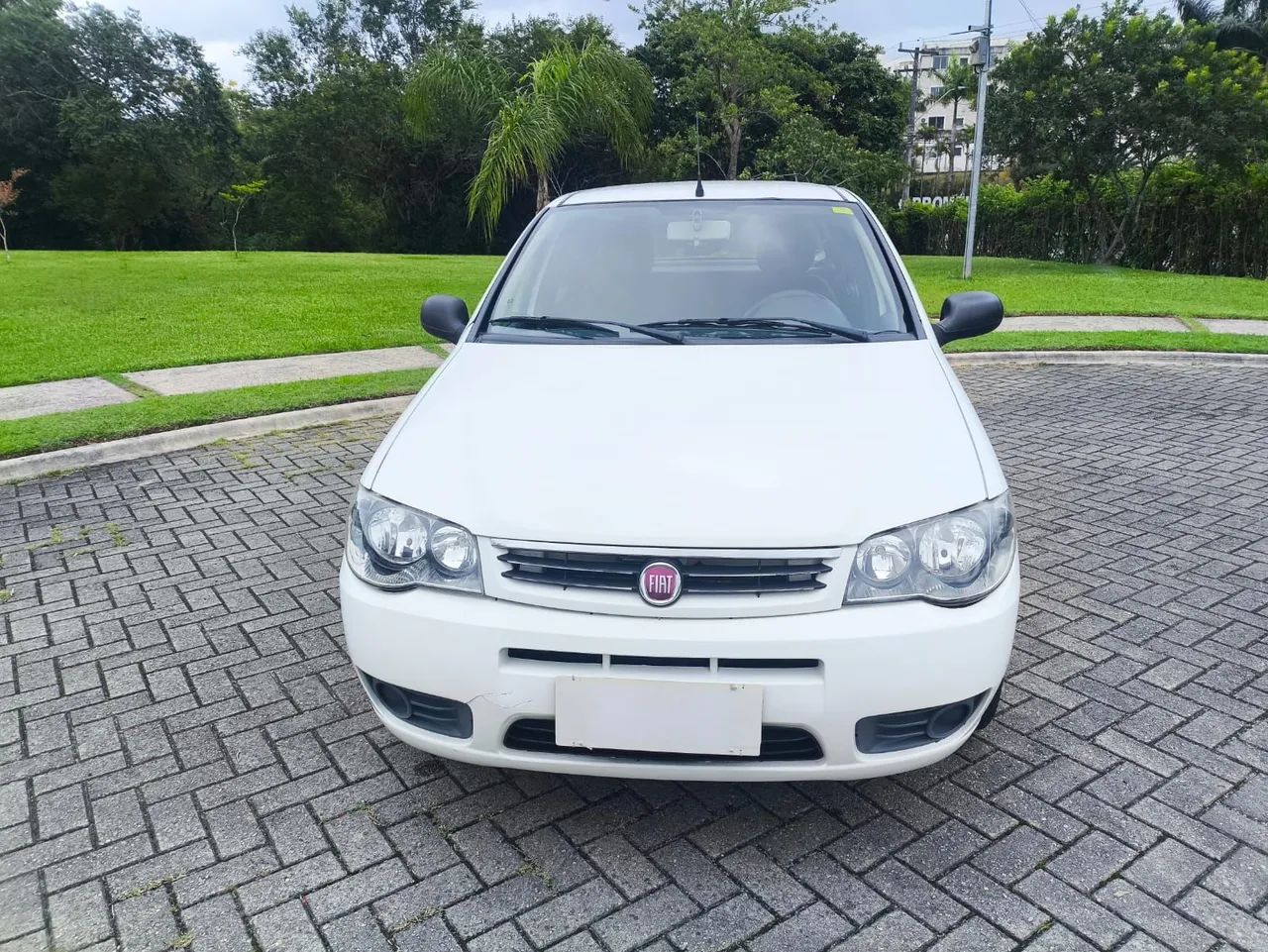 Fiat Palio Celebration 1.0 Fire Flex 8V 4P 2015 - Foto 3