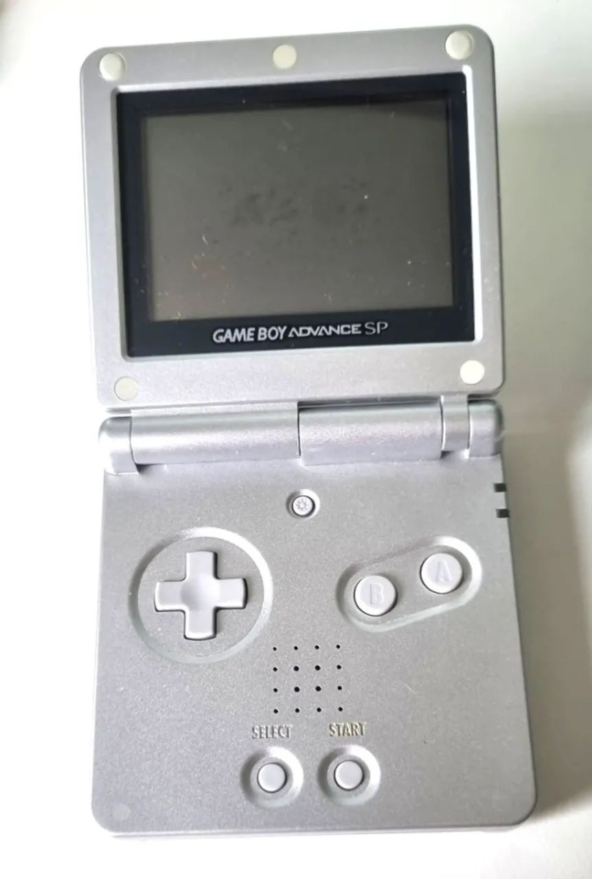 nintendo game boy advance SP silver