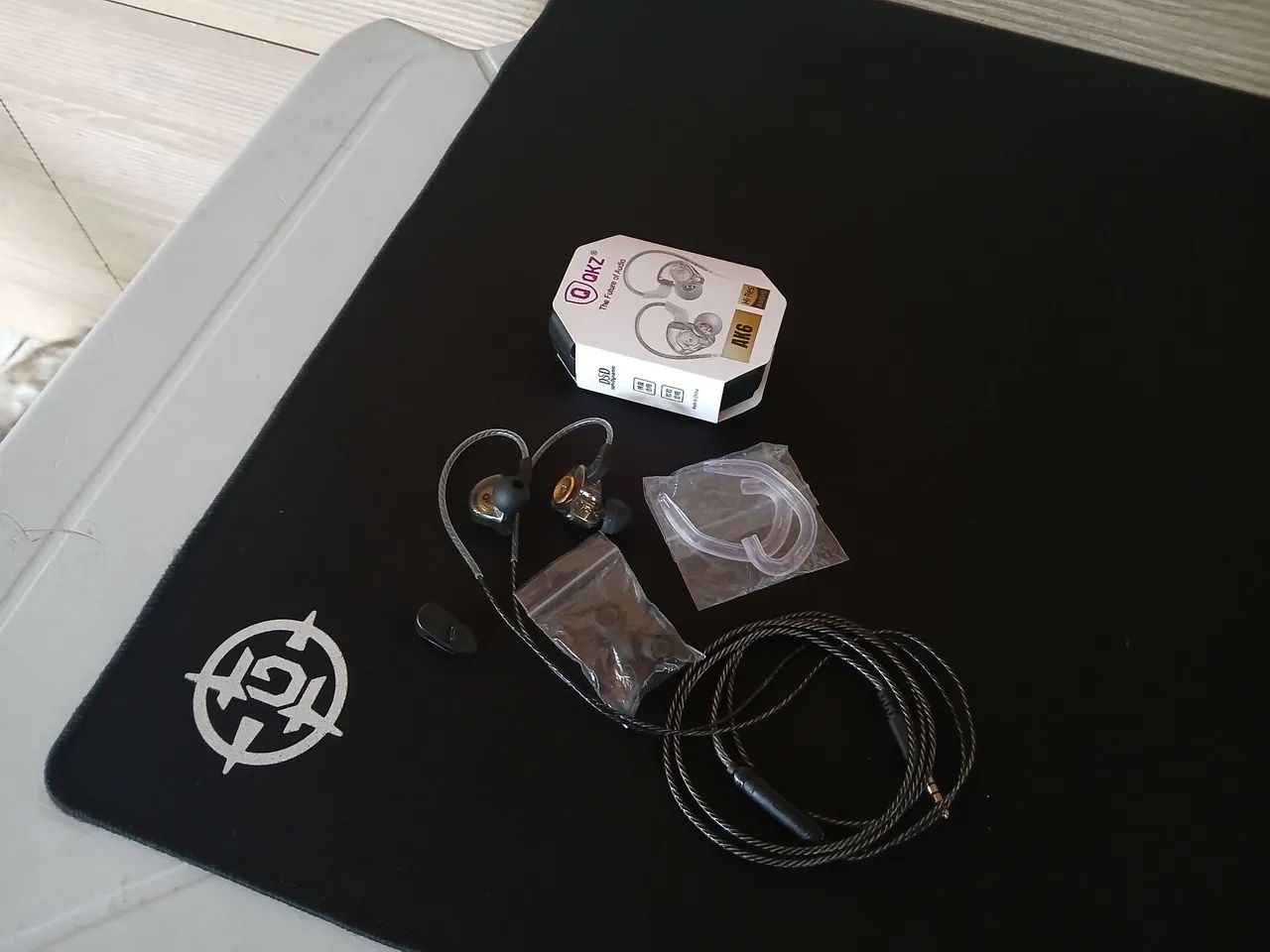 Kit Attack Shark x11, Teclado Machenike K500A-B84, Mousepad e fone QKZ ...