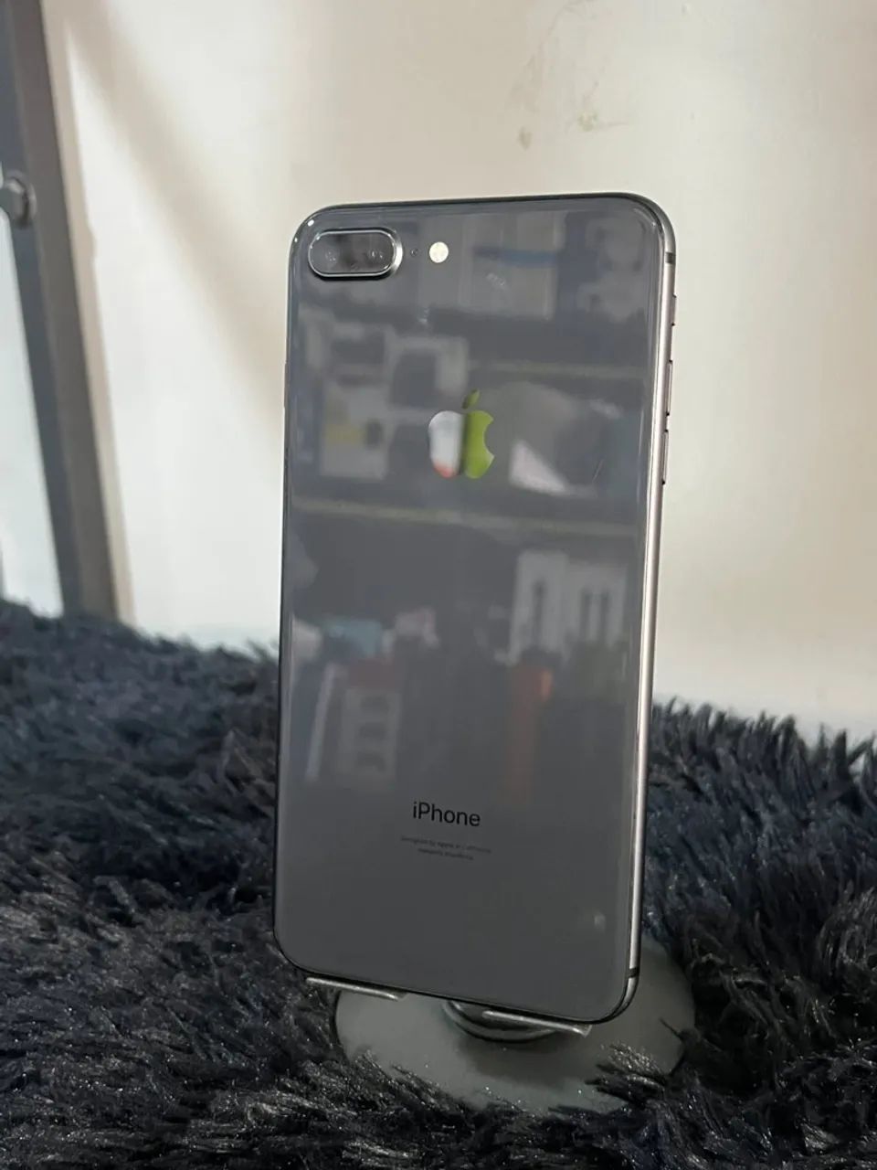 IPHONE 8 PLUS