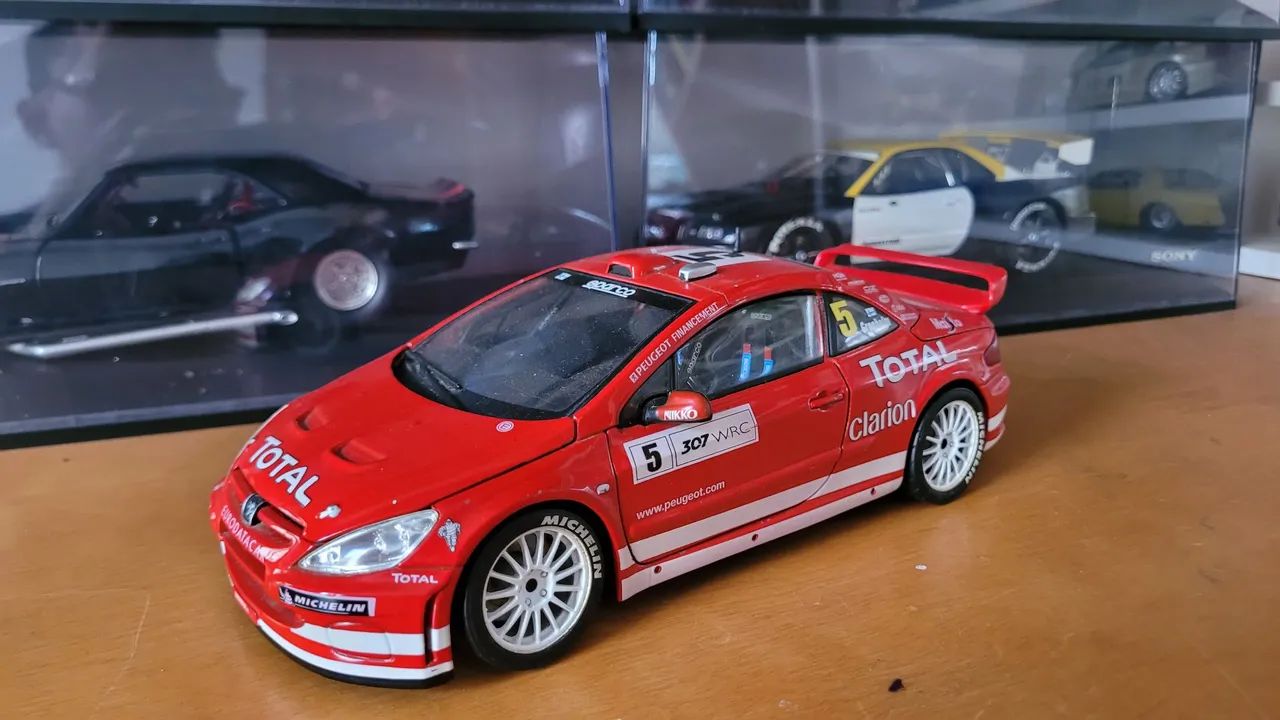 Miniatura 1/18