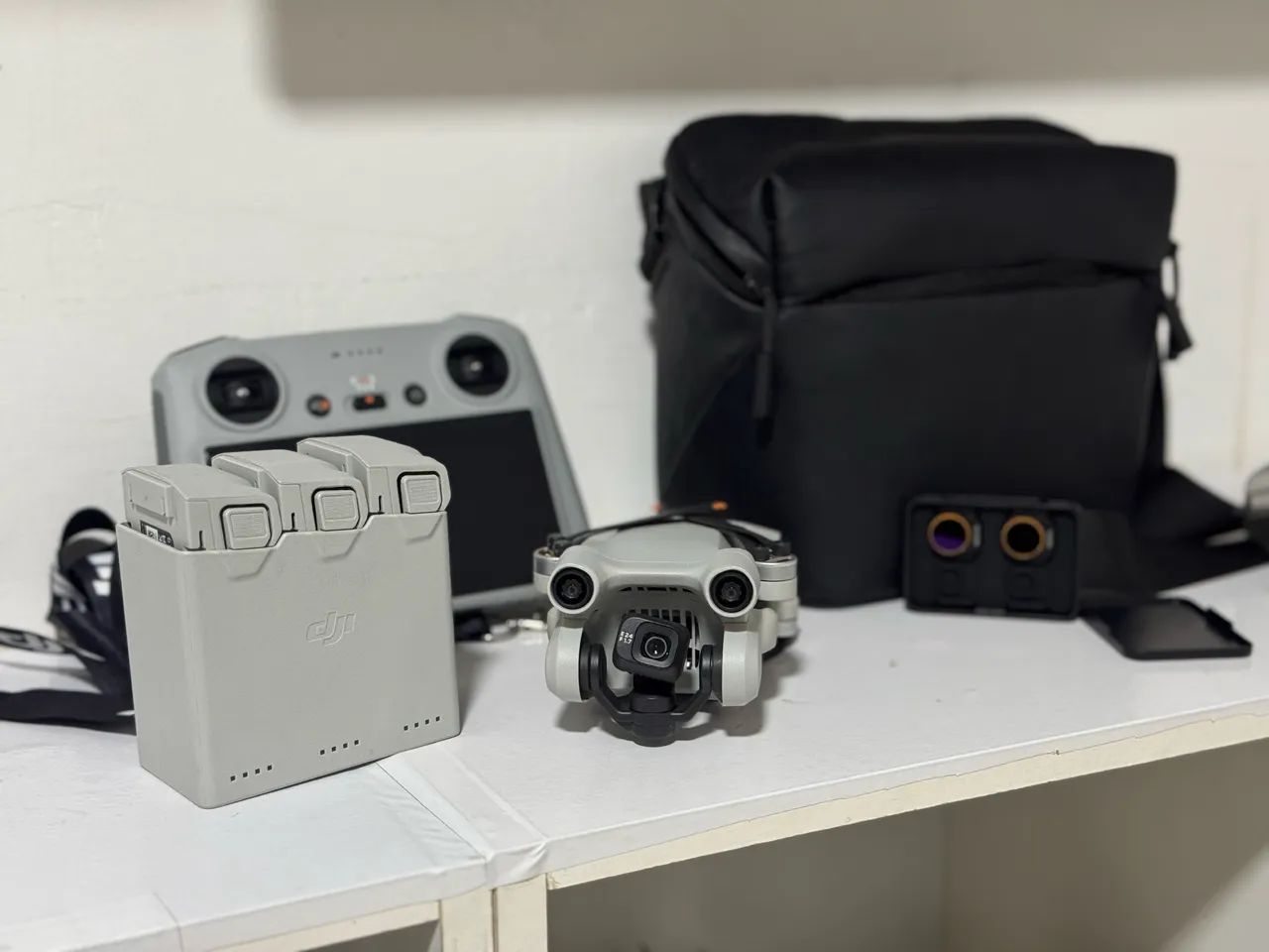Drone DJI Mini 3 PRO Combo Fly more e bateria PLUS