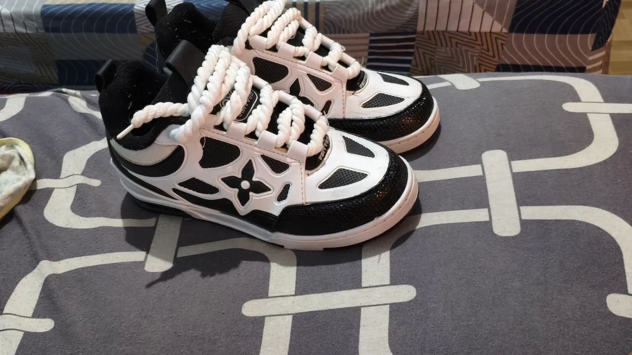 Tenis louis vuitton