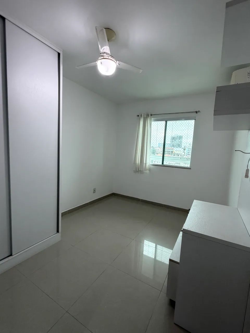 Alugo Apartamento Cavaleiros - Foto 4