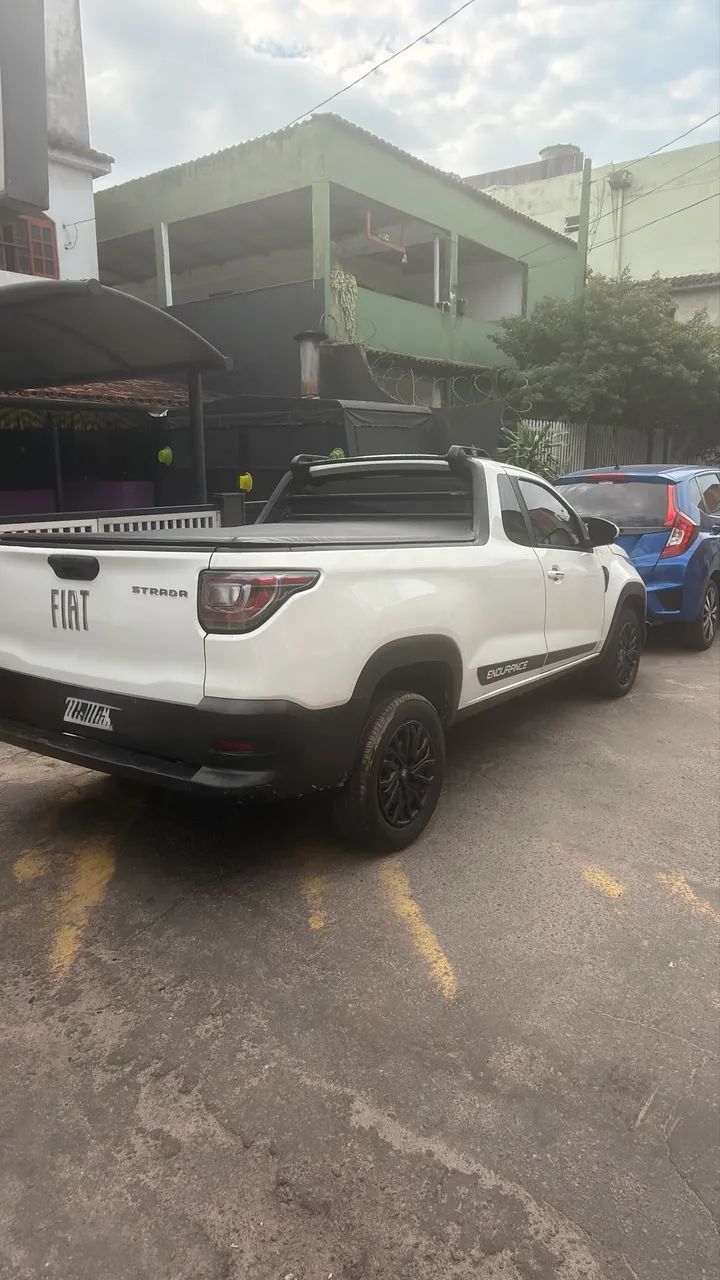 Fiat Strada Endurance 1.4 Flex 8V CS Plus 2021 - Foto 3