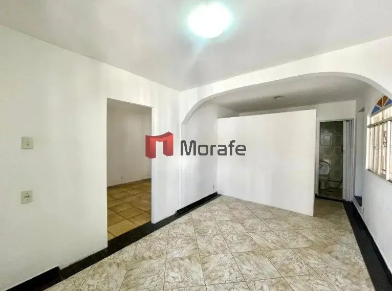 Casa Comercial com 3 Quartos para alugar, 50m² - Foto 2
