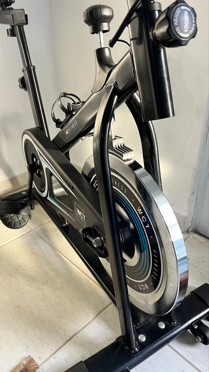 Bicicleta ergométrica WCT 20 kilos  - Foto 4