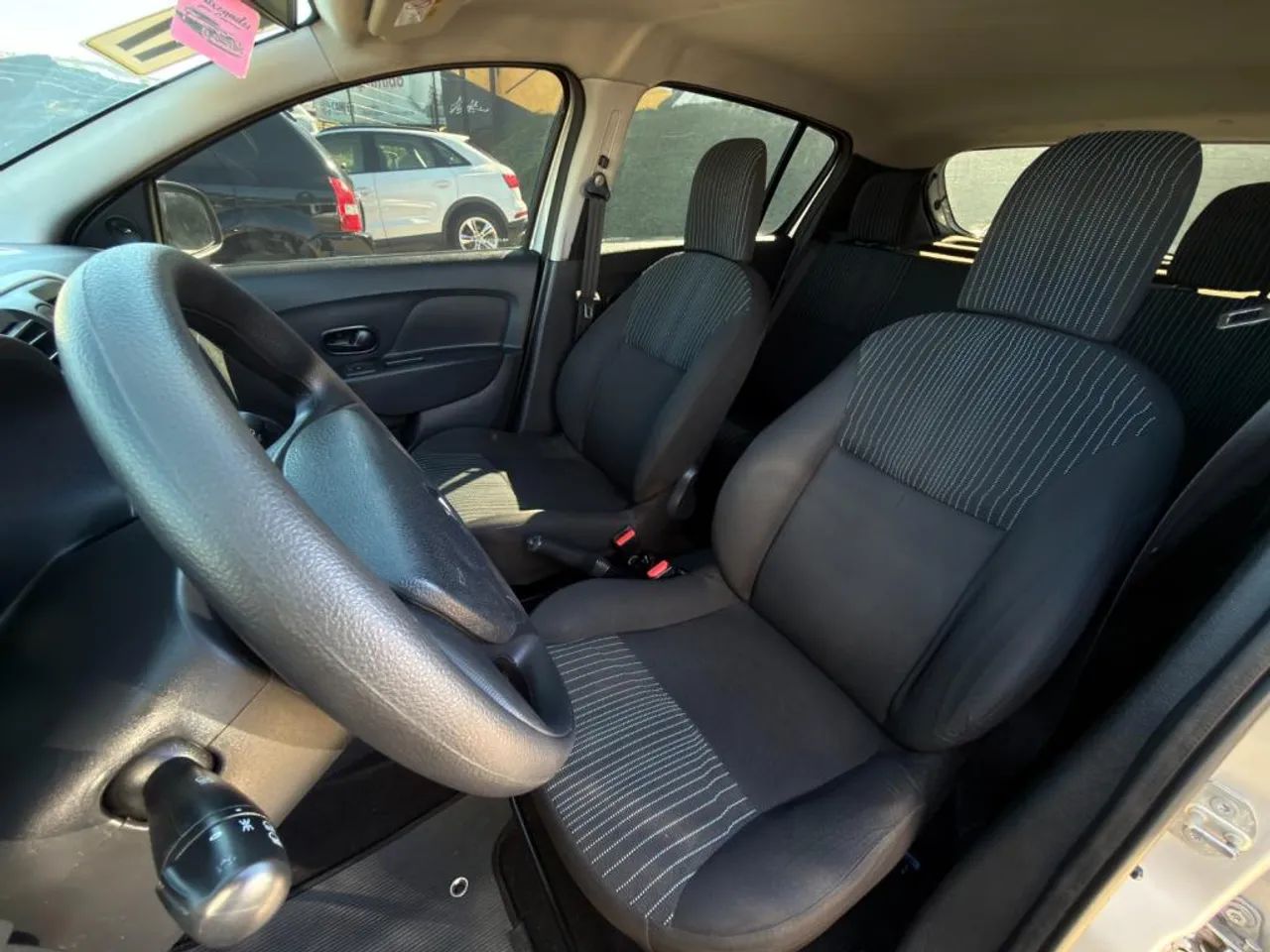 Renault Sandero Auth. Plus Hi-power 1.0 16V 5P 2017 - Foto 2