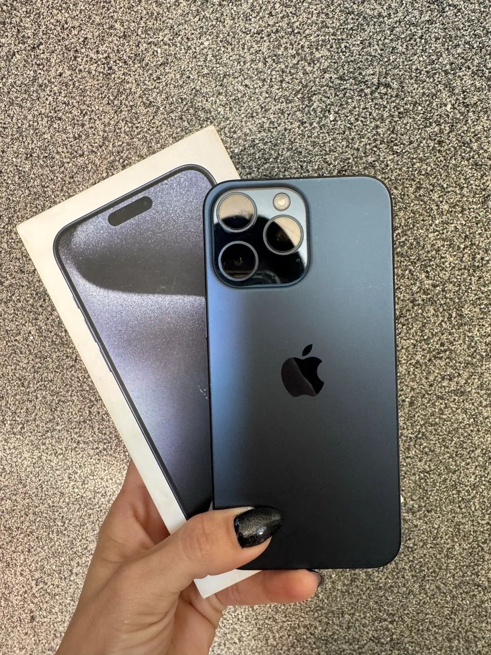 IPHONE 15PRO MAX 256GB - Foto 2