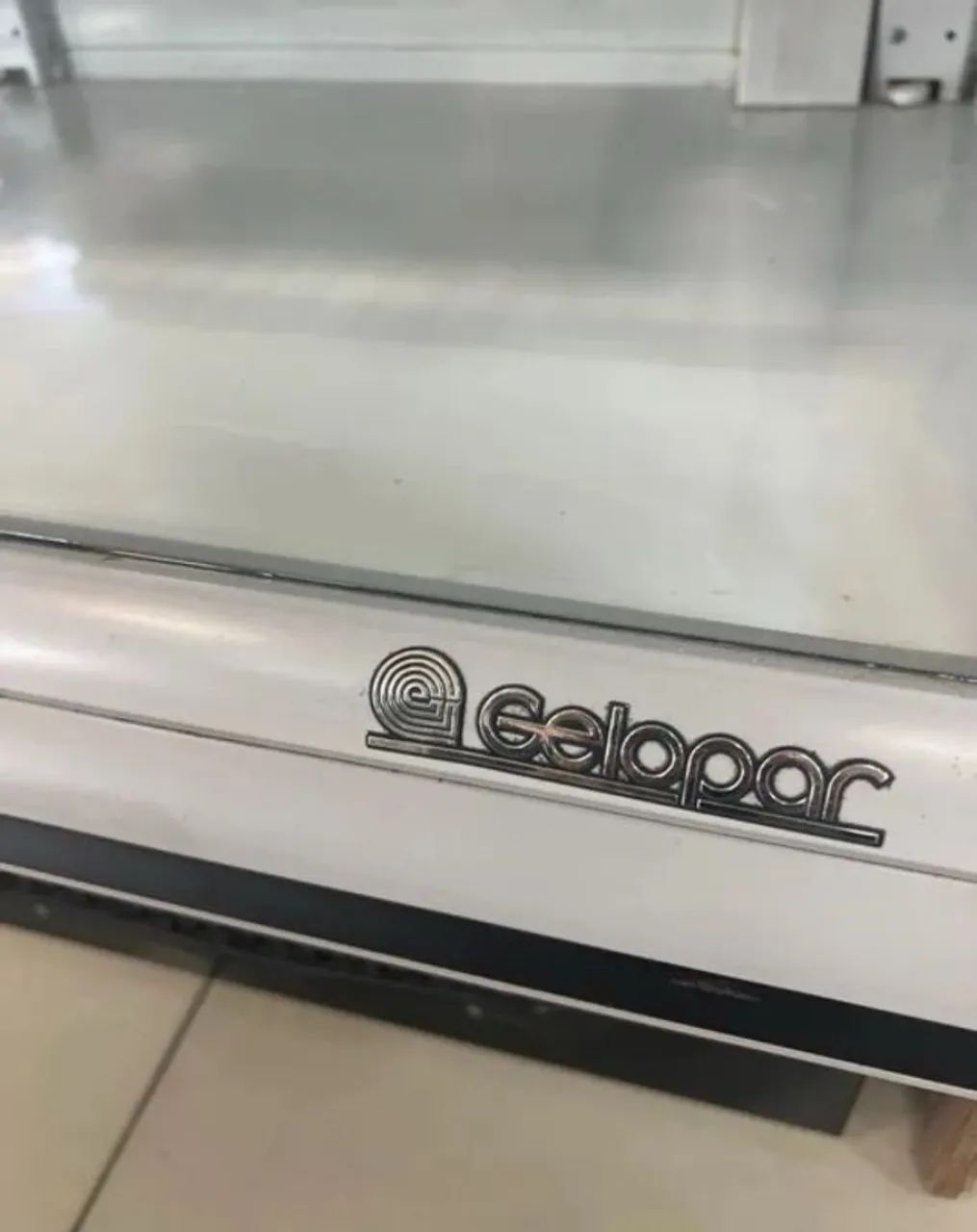 Vitrine Refrigerada Gelopar - Foto 3