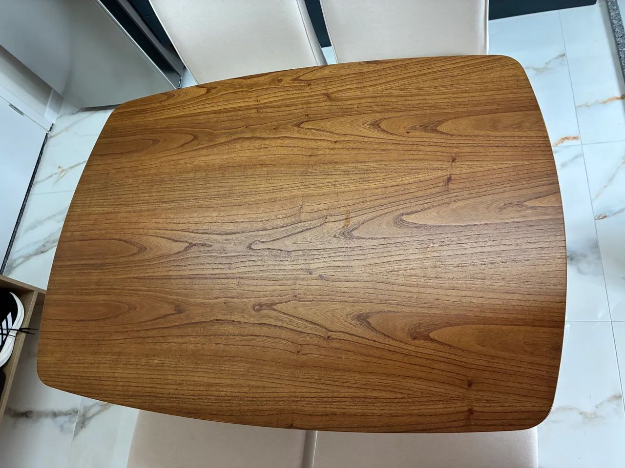 Mesa com quatro cadeiras  - Foto 3