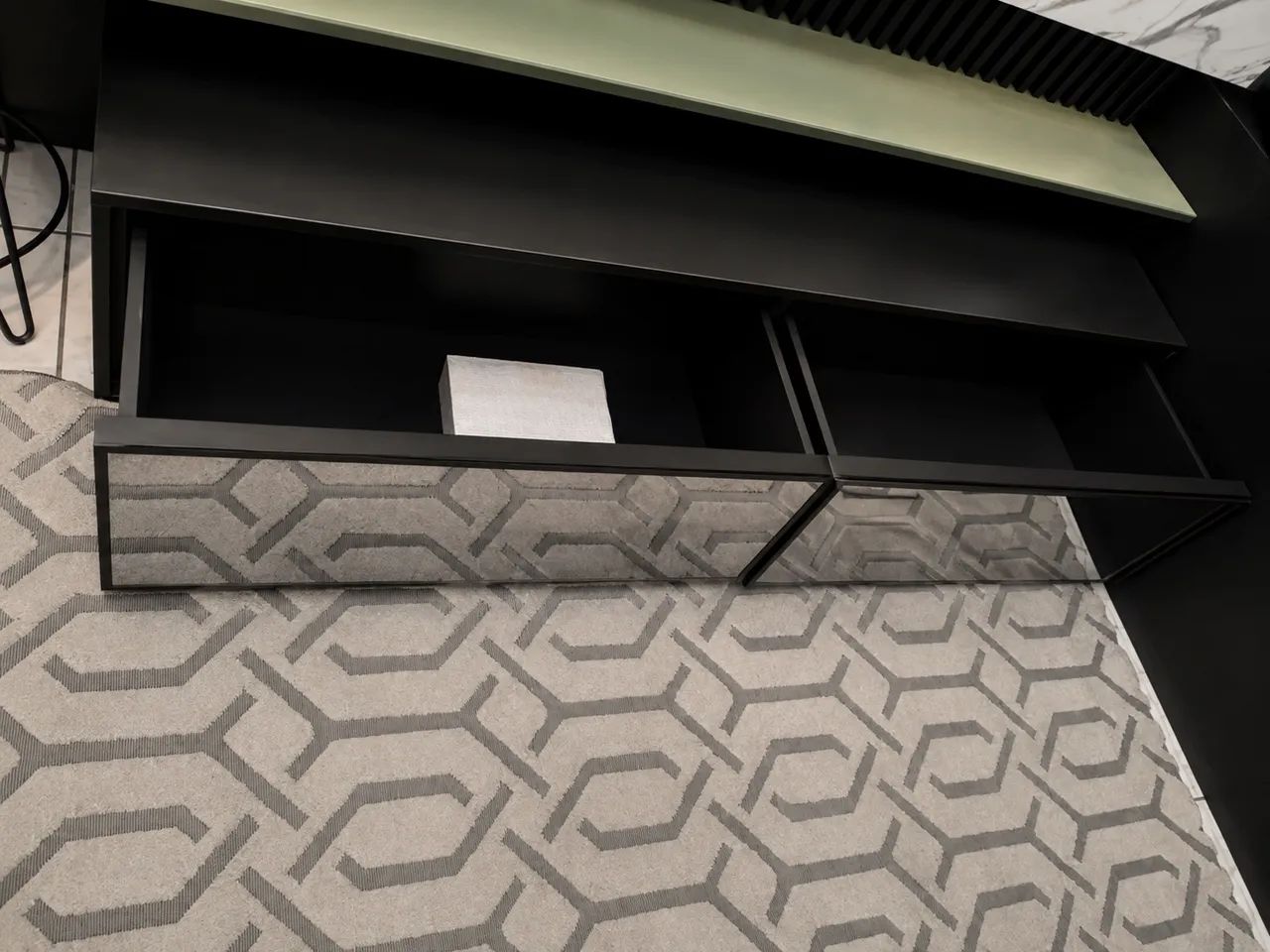 PAINEL DE TV + RACK PARA SALA OU QUARTO - Foto 2