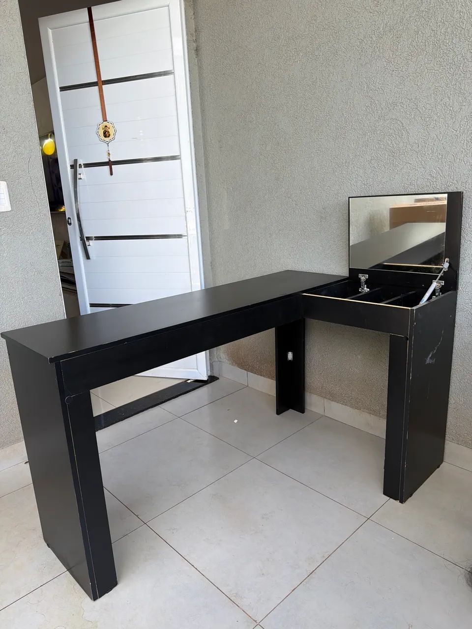 Vendo escrivaninha penteadeira  - Foto 2