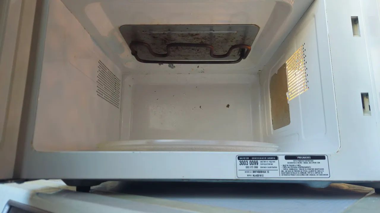 Microondas brastemp 30l  - Foto 3