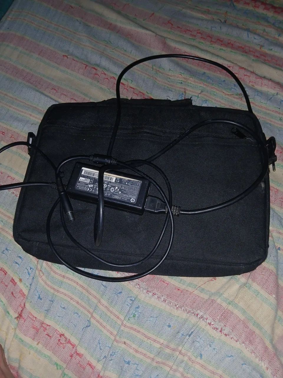 Notebook 135 reais bateria viciada não dá bot - Foto 2