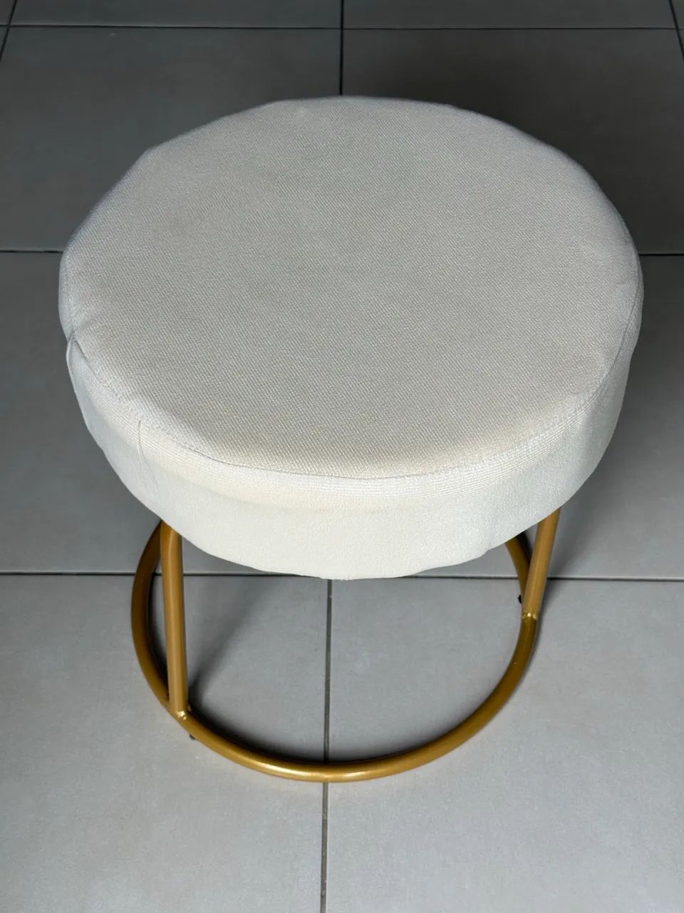 Banco puff base dourada  - Foto 3