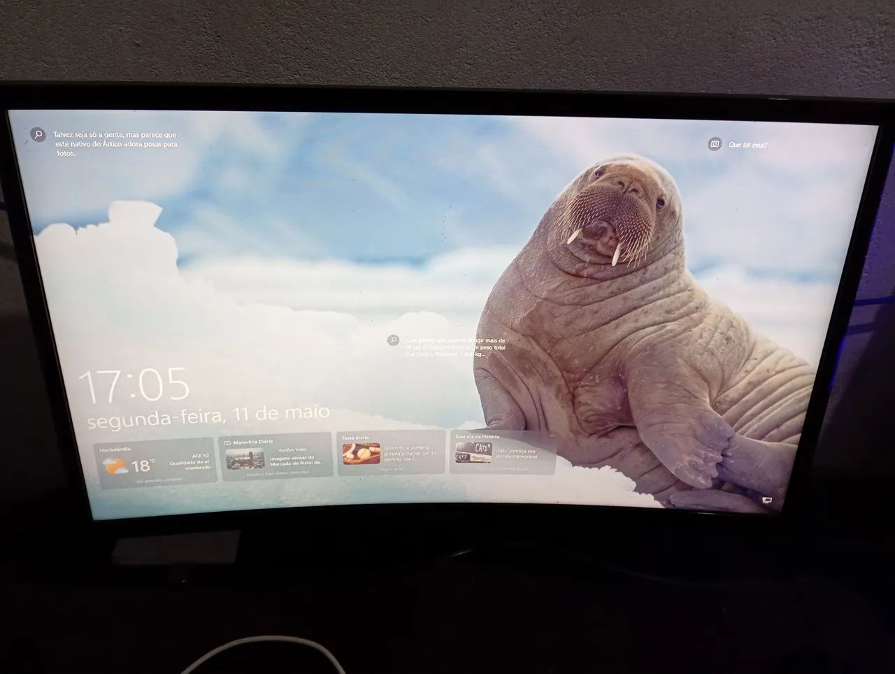Monitor 24" Samsung curvo excelente sem novidades  - Foto 3