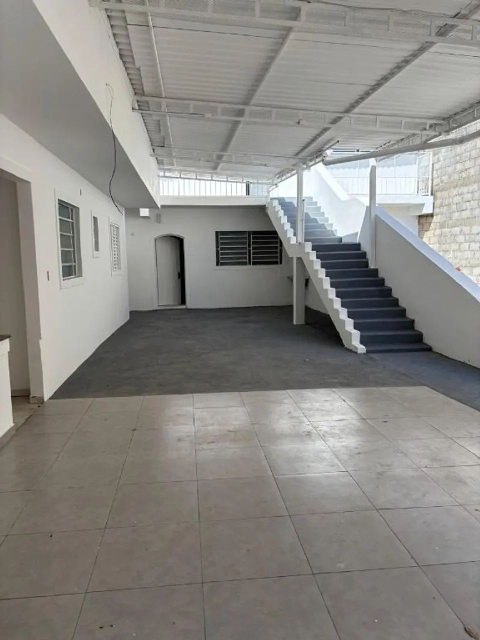 Excelente imóvel com quatro casas para locação ou venda em Satélite Irís.. Comercial ou re - Foto 3