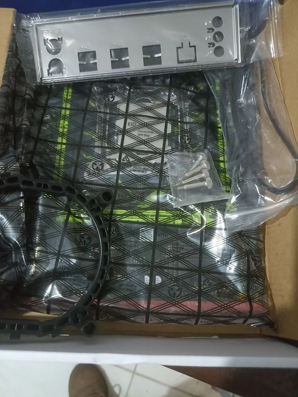 Placa mãe nova com processador 