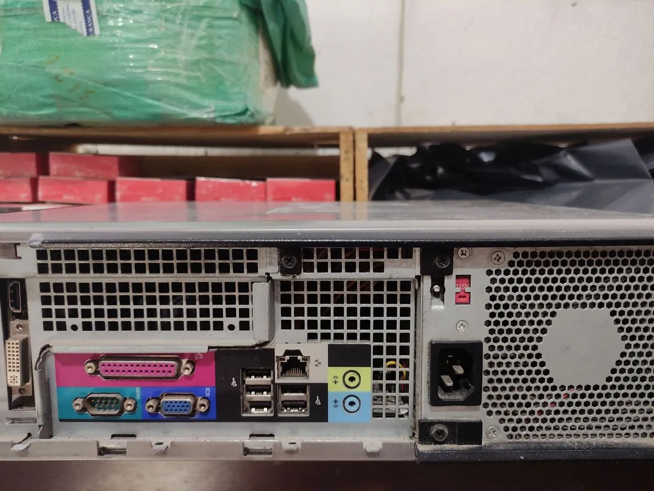 Gabinete Dell retirada de peças  - Foto 4