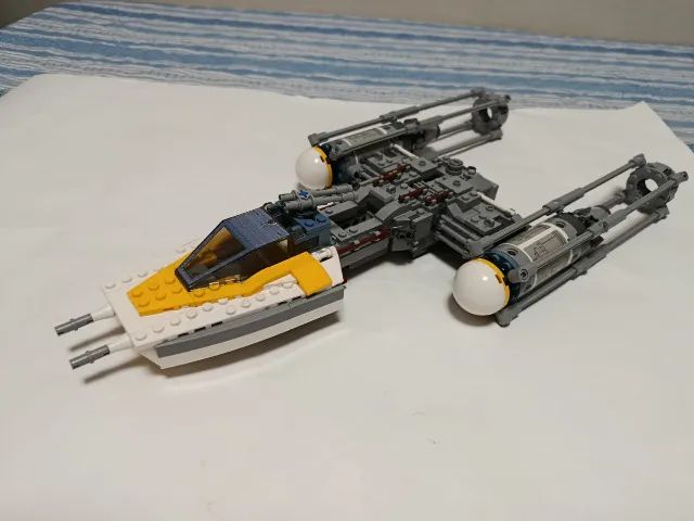 Nave Y-Wing Star Wars Blocos de Montar Compatível com Lego