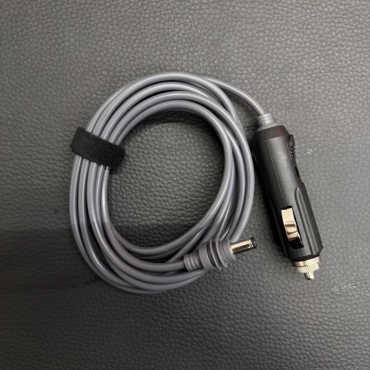 Loja física. Adaptador de voltagem para Star link no seu carro. Internet no lugar que for!