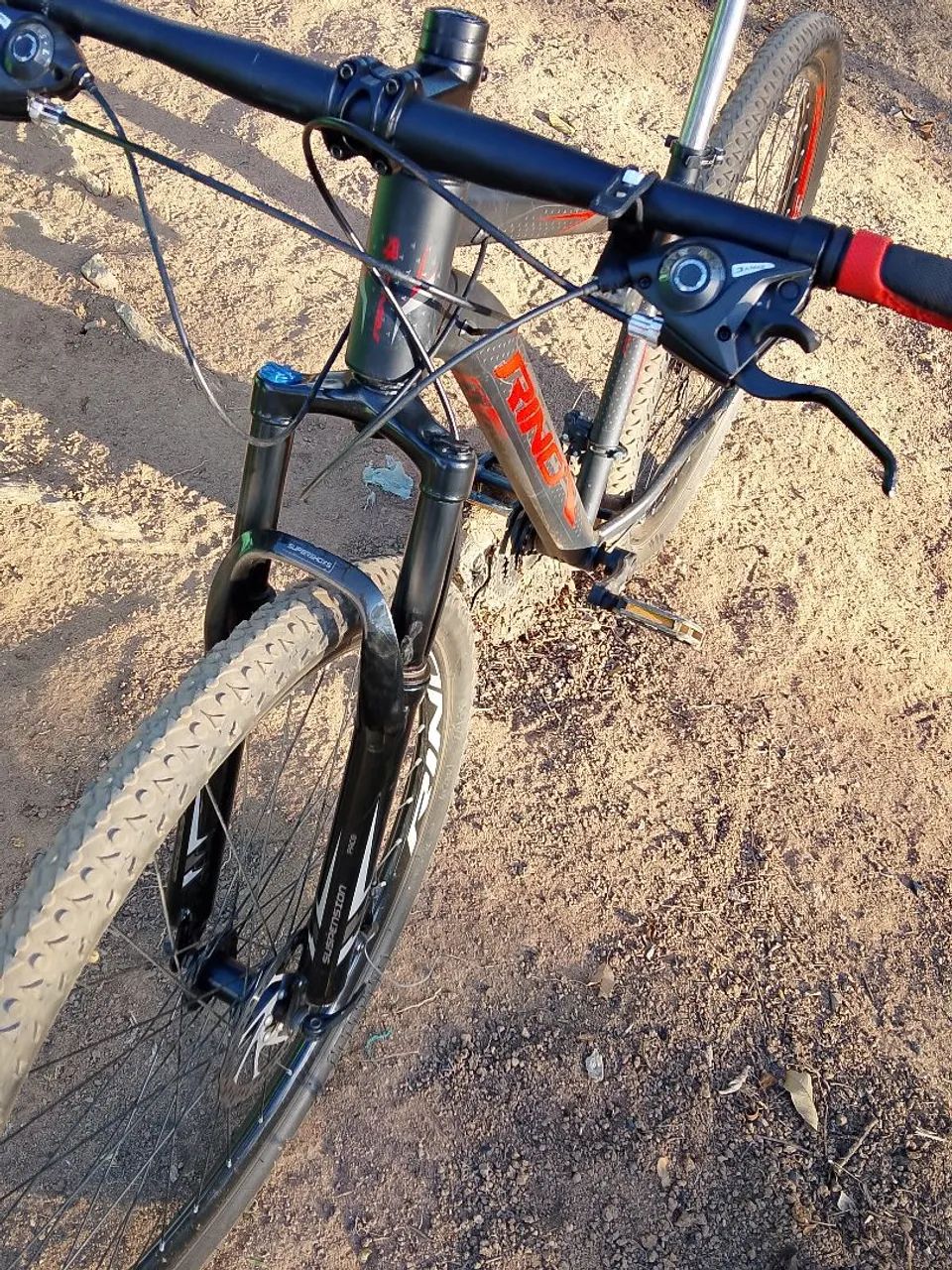 Bicicleta semi-nova muito barato - Foto 3