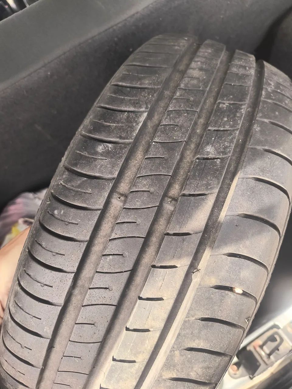 Pneu 195/50 R16 Kumho Ecowing - 90% Borracha (Semi-novo) - Foto 5