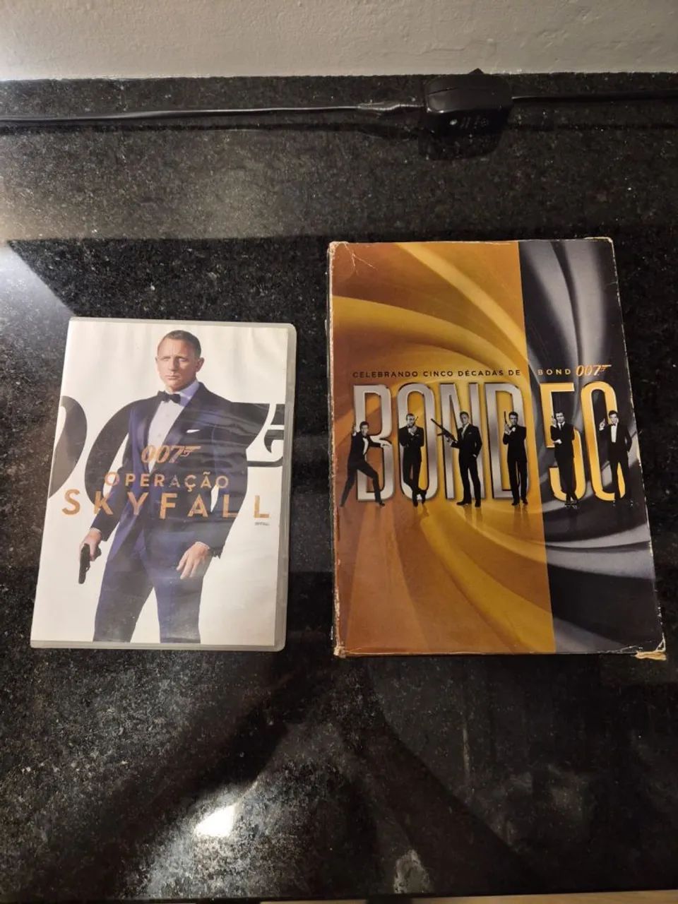 Bond 50 - Coleção de filmes 007 + Operação Skyfall - Foto 2