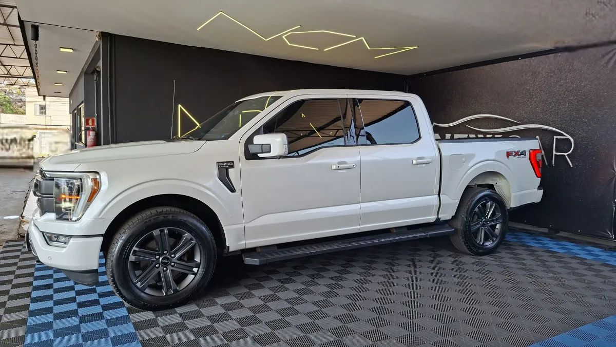 Ford F-150 F-150 Lariat 4x4 5.0 V8 2023