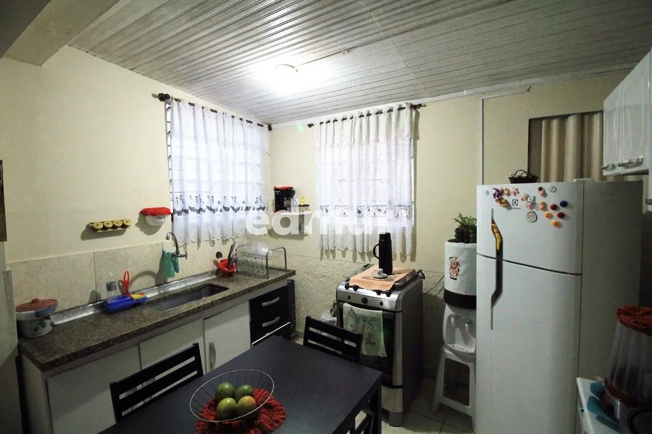 CASA para VENDA com 177m² no bairro Utinga com 4 quartos e 1 vagas. Santo André, SP - Foto 5