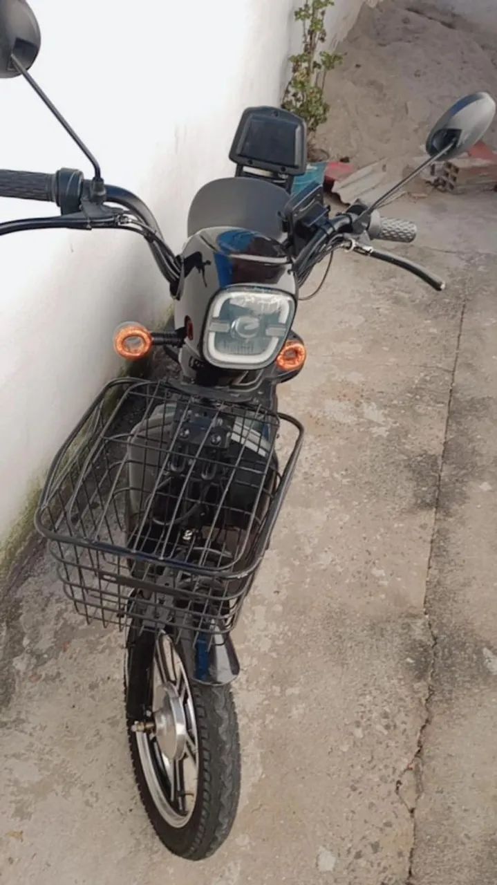 Scooter elétrica 