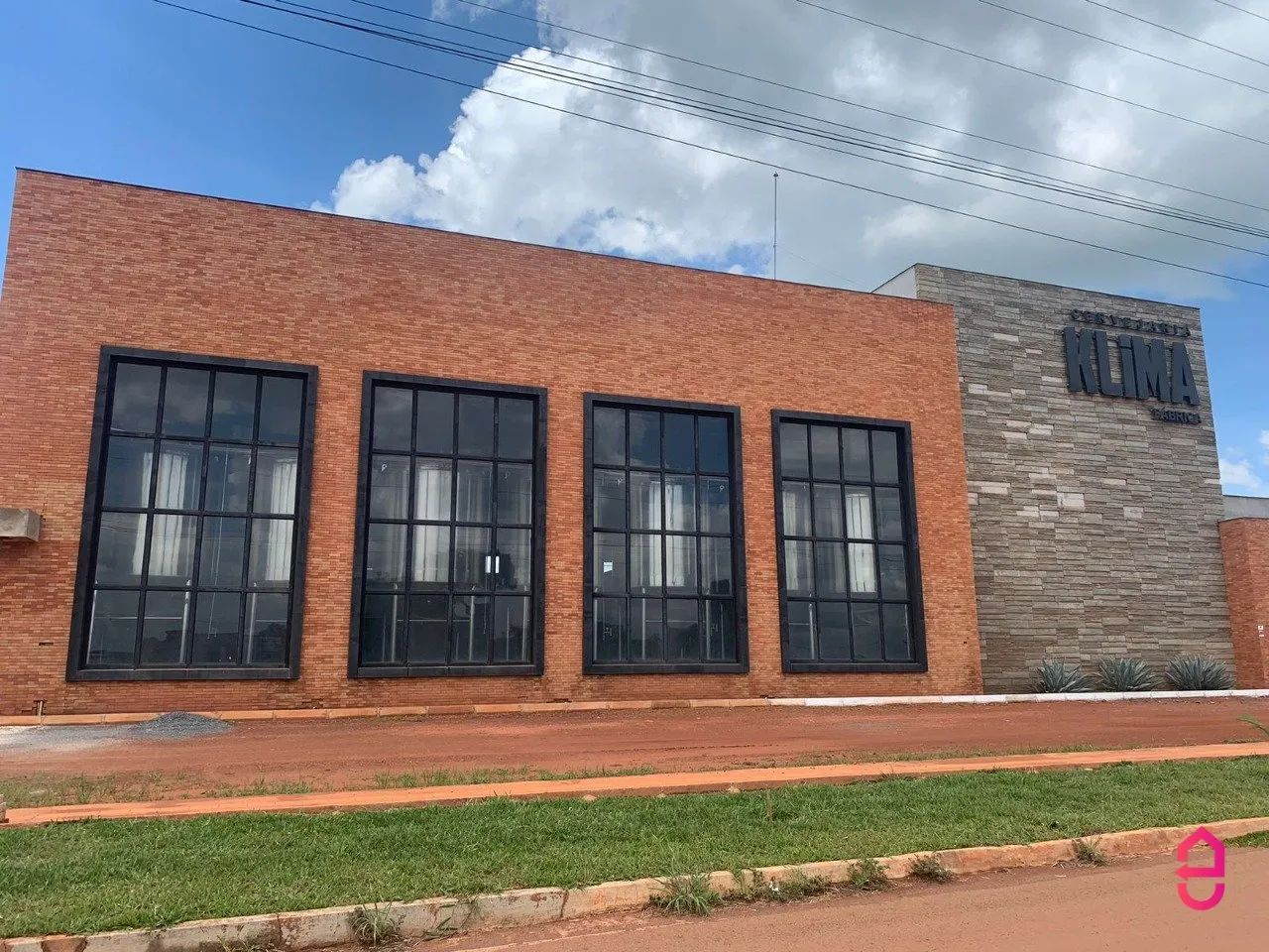 Loja - 1000 m² em Alexânia, GO