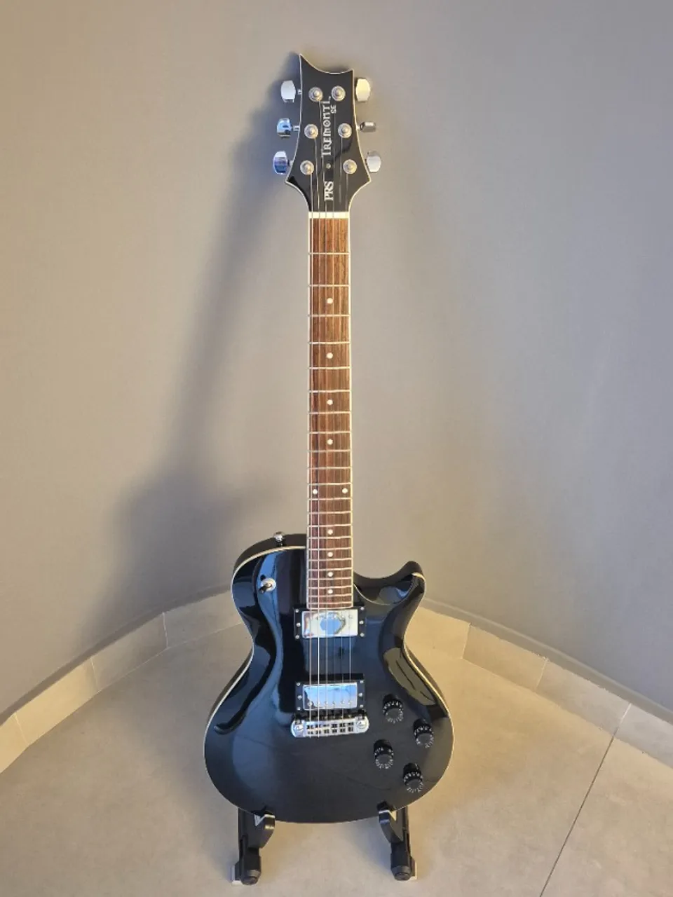 Guitarra Dean Zero Angel of Deth II - Dave Mustaine signature
