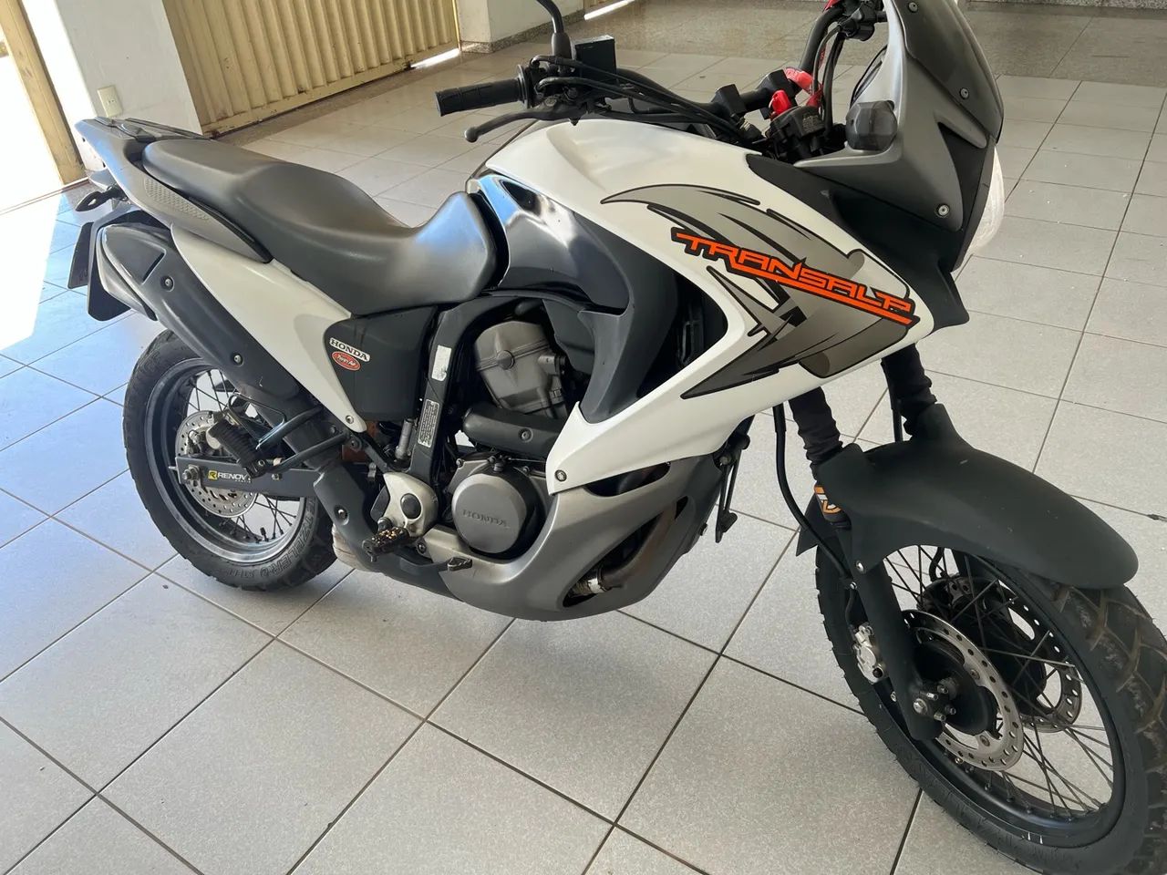 Transalp 700  - Foto 2
