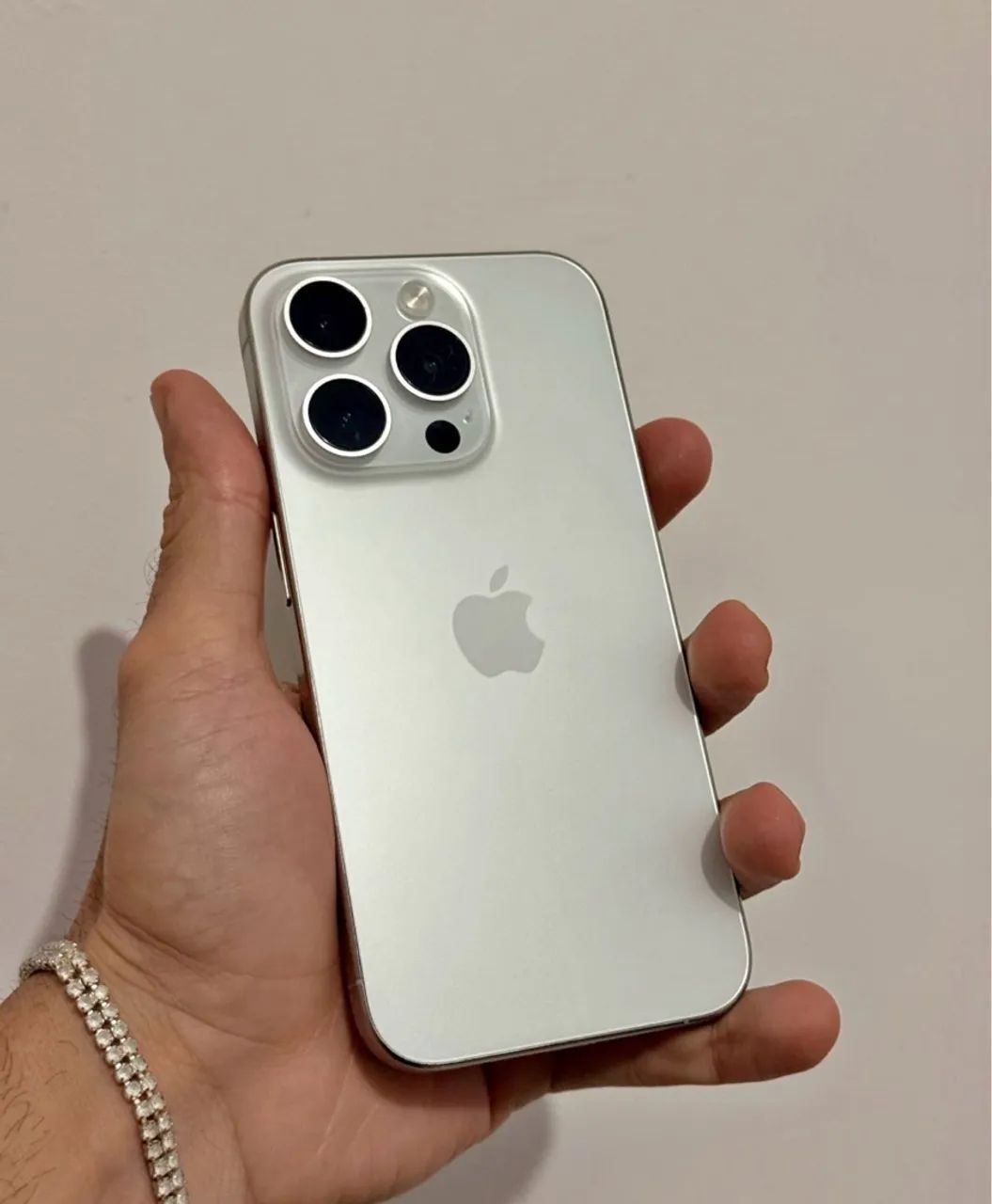 iPhone 15 pro 256GB