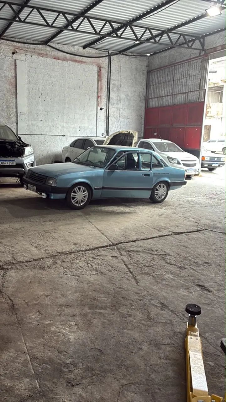 Chevrolet Chevette Chevette L / SL / SL/e / DL / SE 1.6 1990